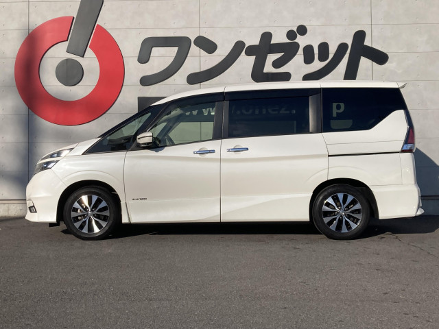 日産 セレナ ２．０ ハイウェイスター ＶセレクションＩＩ R1年 (四国) 99