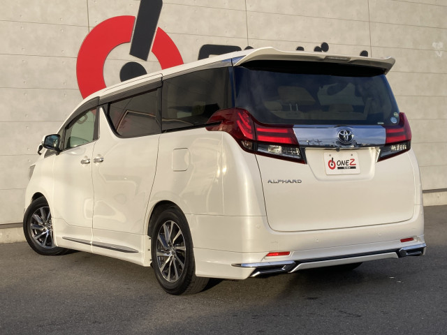 トヨタ アルファード ２．５ Ｇ ４ＷＤ H27年 (四国) 99