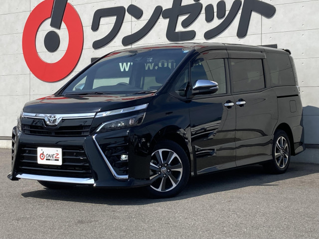 トヨタ ヴォクシー ２．０ ＺＳ 煌ＩＩＩ R3年 (四国) 99