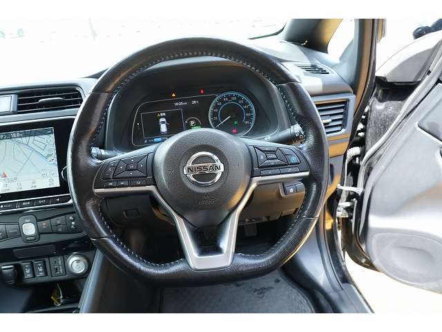 日産 リーフ Ｘ　Ｖセレクション R2年 (関東) 99