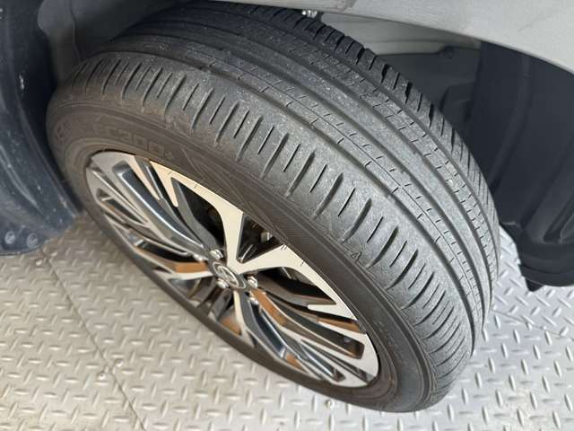 トヨタ ヤリスクロス　ハイブリッド １．５ ハイブリッド Ｚ R5年 (甲信越・北陸) 99