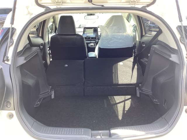 トヨタ アクア １．５ Ｚ R3年 (近畿) 99