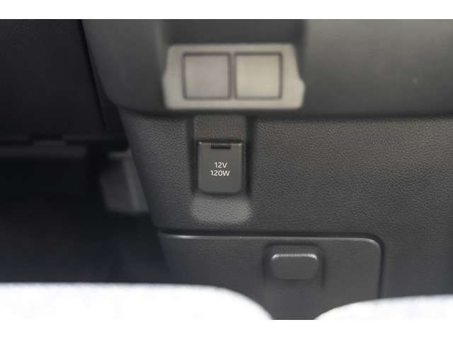 ダイハツ ムーヴ　キャンバス ６６０ ストライプス Ｘ ４ＷＤ R8年 (北海道) 99
