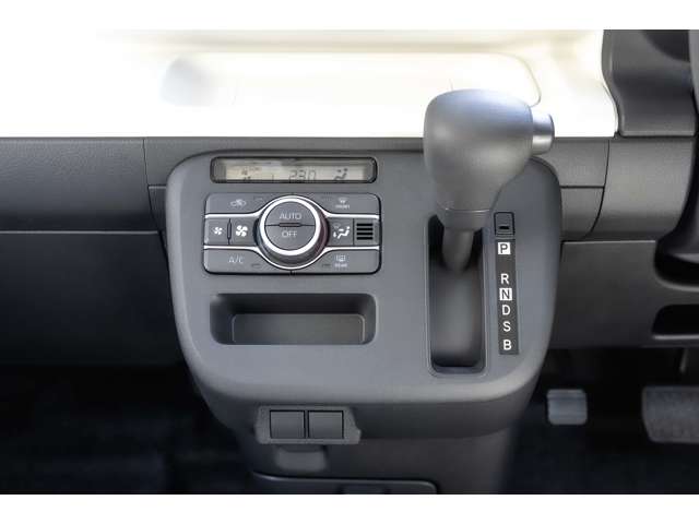 ダイハツ ムーヴ　キャンバス ６６０ ストライプス Ｘ ４ＷＤ R8年 (北海道) 99