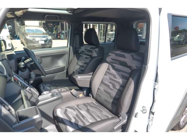 ダイハツ タフト ６６０ Ｇ ダーククロム ベンチャー ４ＷＤ R6年 (北海道) 99