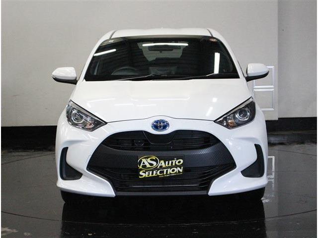 トヨタ ヤリス １．５ ハイブリッド Ｘ Ｅ－ＦＯＵＲ ４ＷＤ R6年 (北海道) 99