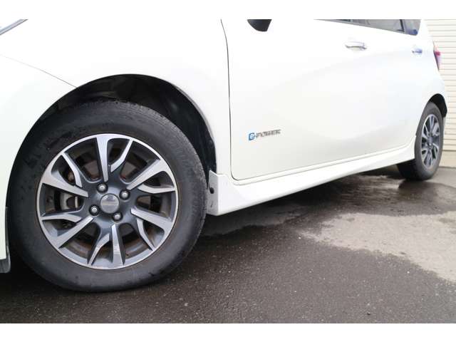 日産 ノート １．２ Ｅ－ＰＯＷＥＲ ＡＵＴＥＣＨ R1年 (東北) 99