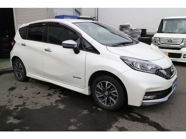 日産 ノート １．２ Ｅ－ＰＯＷＥＲ ＡＵＴＥＣＨ R1年 (東北) 99