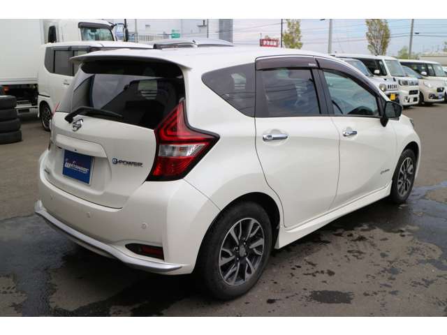 日産 ノート １．２ Ｅ－ＰＯＷＥＲ ＡＵＴＥＣＨ R1年 (東北) 99