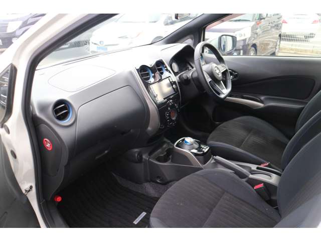 日産 ノート １．２ Ｅ－ＰＯＷＥＲ ＡＵＴＥＣＨ R1年 (東北) 99