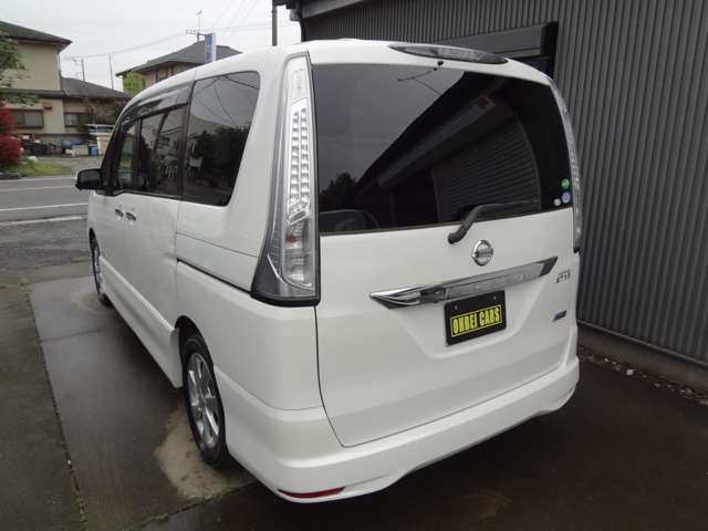 日産 セレナ ２．０ ハイウェイスター Ｓ－ＨＹＢＲＩＤ Ｖセレクション H25年 (関東) 99