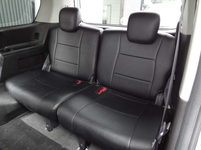 日産 セレナ ２．０ ハイウェイスター Ｓ－ＨＹＢＲＩＤ Ｖセレクション H25年 (関東) 99