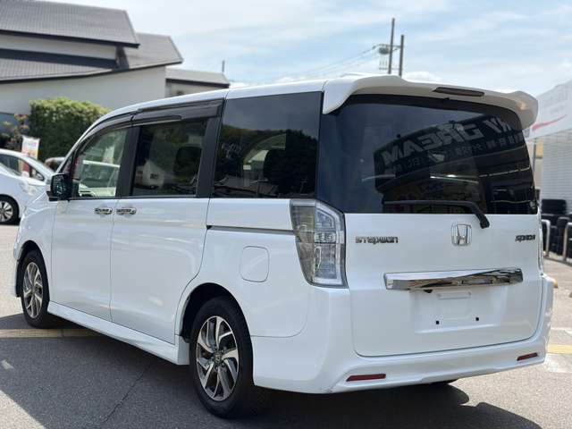 ホンダ ステップワゴン　スパーダ ２．０ スパーダ Ｚ クールスピリット H25年 (近畿) 99