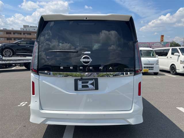 日産 セレナ ２．０ ハイウェイスターＶ R8年 (近畿) 99