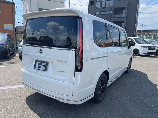 ホンダ ステップワゴン　ハイブリッド ２．０ Ｅ：ＨＥＶ スパーダ R8年 (近畿) 99