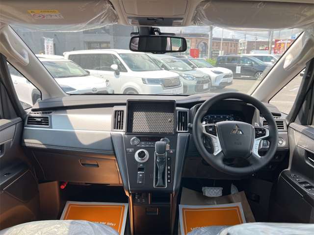 三菱 デリカ　Ｄ：５ ２．２ Ｐ ディーゼルターボ ４ＷＤ R8年 (近畿) 99