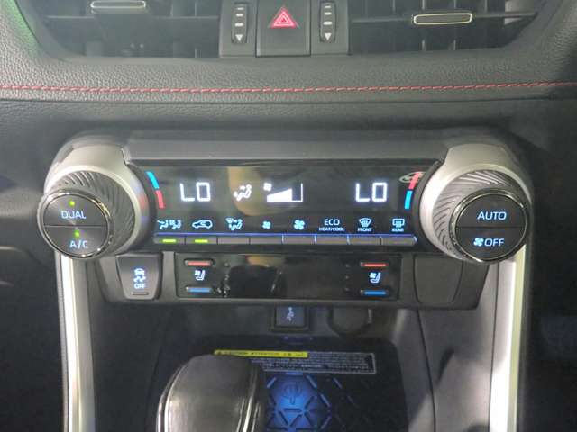 トヨタ ＲＡＶ４　ＰＨＶ ２．５ ブラック トーン Ｅ－ＦＯＵＲ ４ＷＤ R3年 (近畿) 99