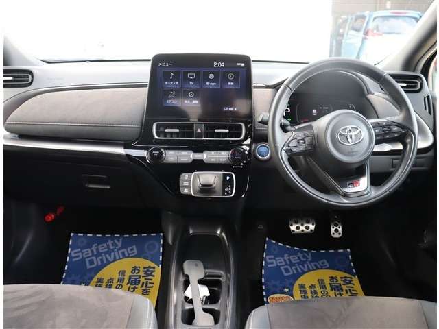 トヨタ アクア １．５ ＧＲスポーツ R5年 (関東) 99