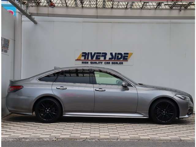 トヨタ クラウン　ハイブリッド ハイブリッド ２．５ ＲＳ リミテッドＩＩ R4年 (関東) 99