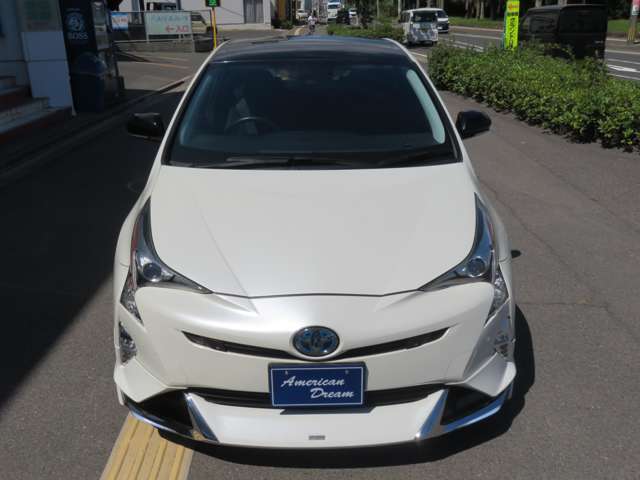 トヨタ プリウス １．８ Ｓ セーフティ プラス ツートーン H29年 (九州・沖縄) 99