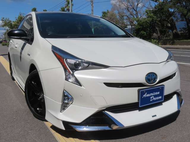 トヨタ プリウス １．８ Ｓ セーフティ プラス ツートーン H29年 (九州・沖縄) 99