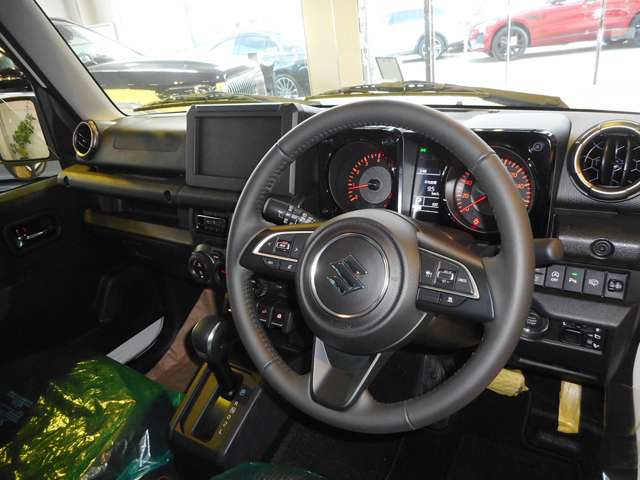 スズキ ジムニー　ノマド １．５ ＦＣ ４ＷＤ R7年 (近畿) 99