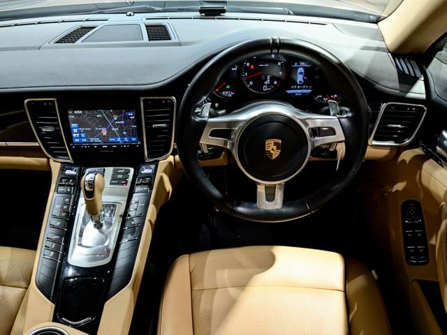 ポルシェ パナメーラ ４ エディション ＰＤＫ ４ＷＤ H27年 (関東) 99