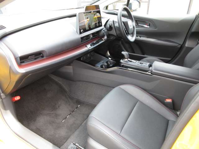 トヨタ プリウスＰＨＶ ２．０ プラグインハイブリッド Ｚ R5年 (関東) 99