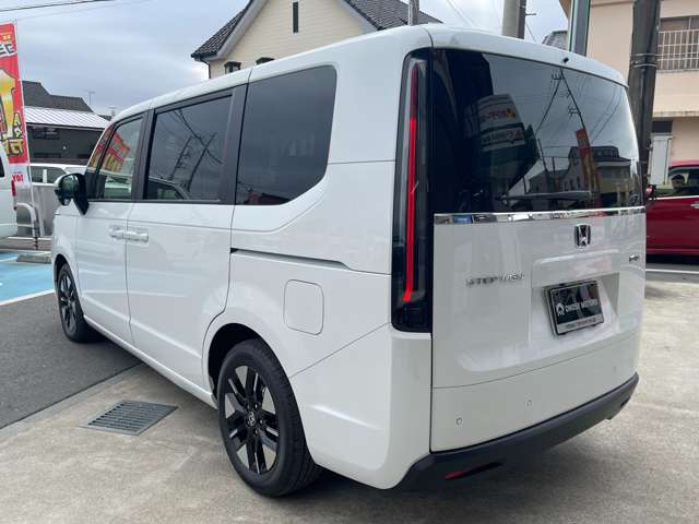 ホンダ ステップワゴン　ハイブリッド ２．０ Ｅ：ＨＥＶ エアー ＥＸ R8年 (関東) 99