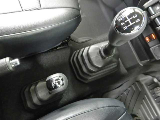 スズキ ジムニー　ノマド １．５ ＦＣ ４ＷＤ R7年 (九州・沖縄) 99