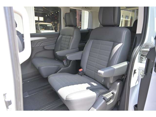 三菱 デリカ　Ｄ：５ ２．２ Ｐ ディーゼルターボ ４ＷＤ R8年 (北海道) 99