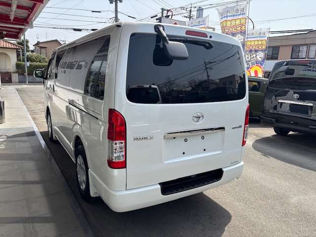 トヨタ ハイエースバン ３．０ スーパーＧＬ ロング ディーゼルターボ H28年 (九州・沖縄) 99
