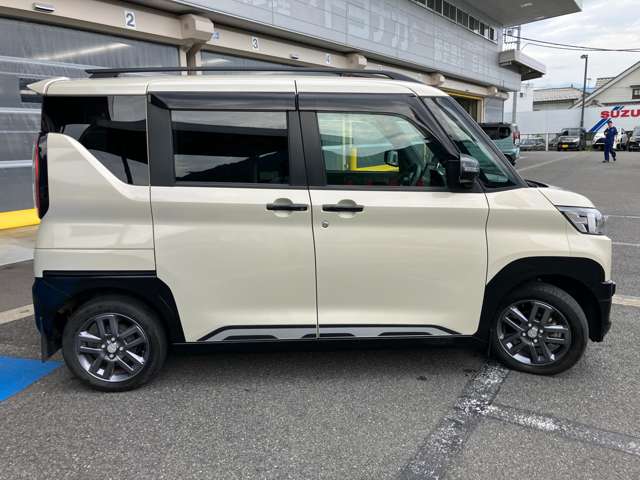 三菱 デリカ　ミニ ６６０ Ｔ プレミアム ４ＷＤ R5年 (関東) 99