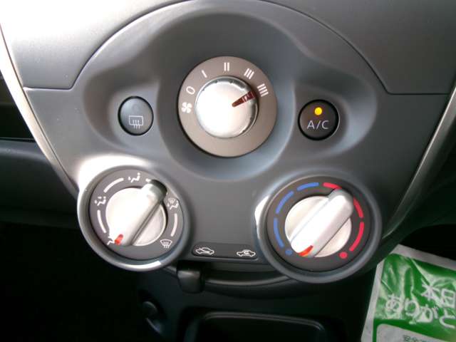 日産 マーチ １．２ Ｓ H29年 (甲信越・北陸) 99