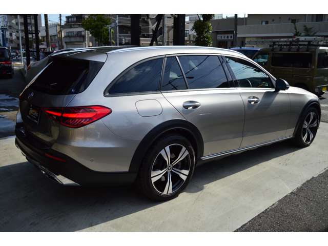 メルセデスベンツ Ｃクラスオールテレイン Ｃ２２０ Ｄ ４マチック （ＩＳＧ搭載モデル） ディーゼルターボ ４ＷＤ R4年 (関東) 99