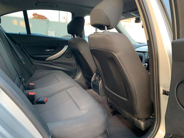 ＢＭＷ ３シリーズ ３２０ｉ　Ｍスポーツ H26年 (関東) 99