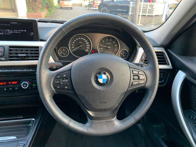 ＢＭＷ ３シリーズ ３２０ｉ　Ｍスポーツ H26年 (関東) 99