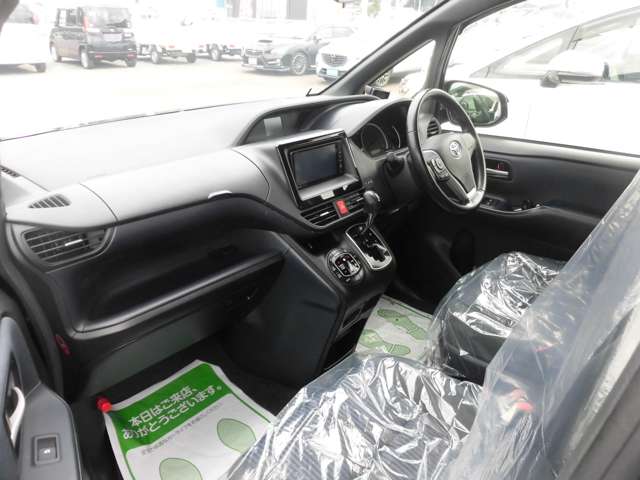 トヨタ ヴォクシー ２．０ ＺＳ ４ＷＤ H27年 (東北) 99