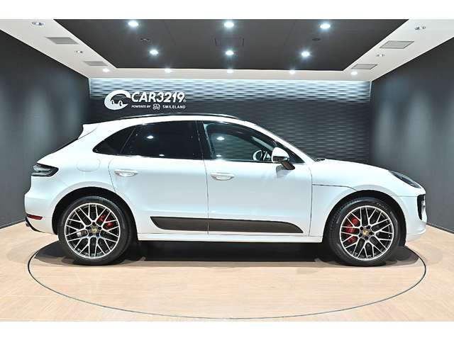 ポルシェ マカン ＧＴＳ ＰＤＫ ４ＷＤ R3年 (関東) 99