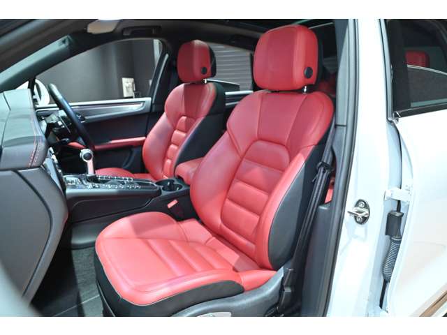 ポルシェ マカン ＧＴＳ ＰＤＫ ４ＷＤ R3年 (関東) 99