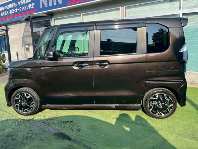 ホンダ Ｎ　ＢＯＸ カスタム ６６０ Ｇ ＥＸ ターボ ホンダセンシング H30年 (近畿) 99