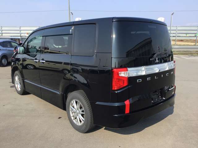 三菱 デリカ　Ｄ：５ アーバンギア ２．２ Ｇ パワーパッケージ ディーゼルターボ ４ＷＤ R1年 (東北) 99