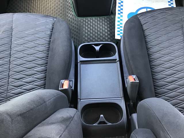 三菱 デリカ　Ｄ：５ アーバンギア ２．２ Ｇ パワーパッケージ ディーゼルターボ ４ＷＤ R1年 (東北) 99