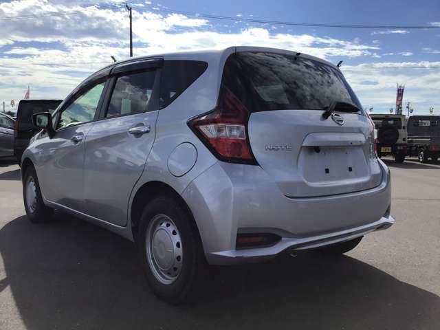 日産 ノート １．２ Ｘ ＦＯＵＲ ４ＷＤ R1年 (東北) 99