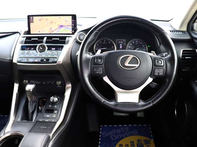 レクサス ＮＸ３００ Ｉパッケージ H30年 (関東) 99