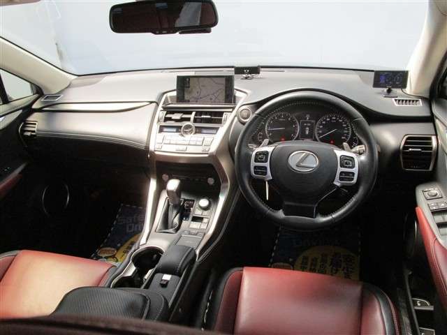 レクサス ＮＸ２００ｔ Ｉパッケージ H27年 (関東) 99
