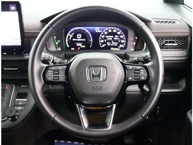 ホンダ ステップワゴン　ハイブリッド ２．０ Ｅ：ＨＥＶ エアー ＥＸ R8年 (関東) 99