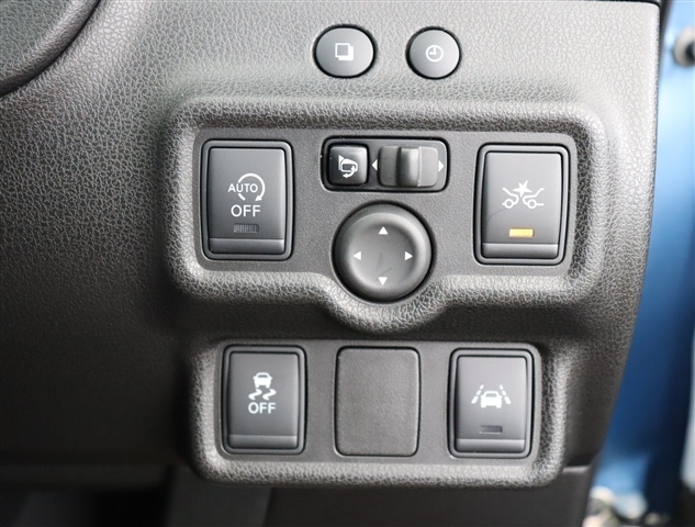 日産 ノート １．２ Ｘ ＤＩＧ－Ｓ Ｖセレクション プラスセーフティ H26年 (関東) 99