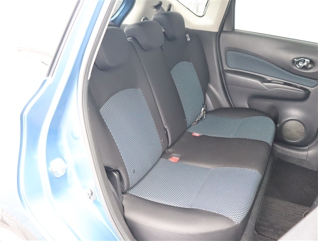 日産 ノート １．２ Ｘ ＤＩＧ－Ｓ Ｖセレクション プラスセーフティ H26年 (関東) 99