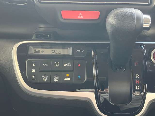 ホンダ Ｎ　ＢＯＸ ６６０ カスタムＧ Ｌパッケージ H28年 (東海) 99